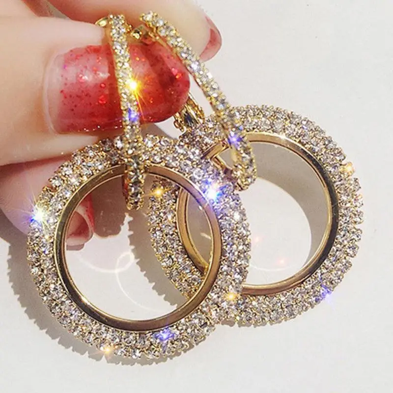 

Woman Fashion Luxury Rhinestone All-match Alloy Hoop Earrings Round Circle