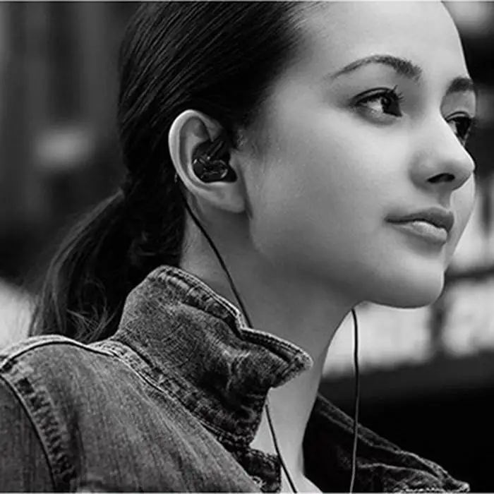 Сабвуфер стерео беспроводной связи Bluetooth устойчивое наушники вкладыши с наушным
