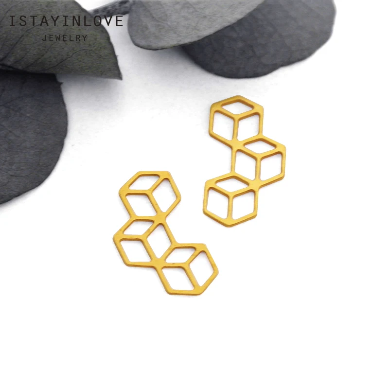 

Handmade Jewelry Making Supplies Pendant Laser Cut Metal Raw Brass Cubes Charm For DIY Necklace Earrings Brooch RD033 10