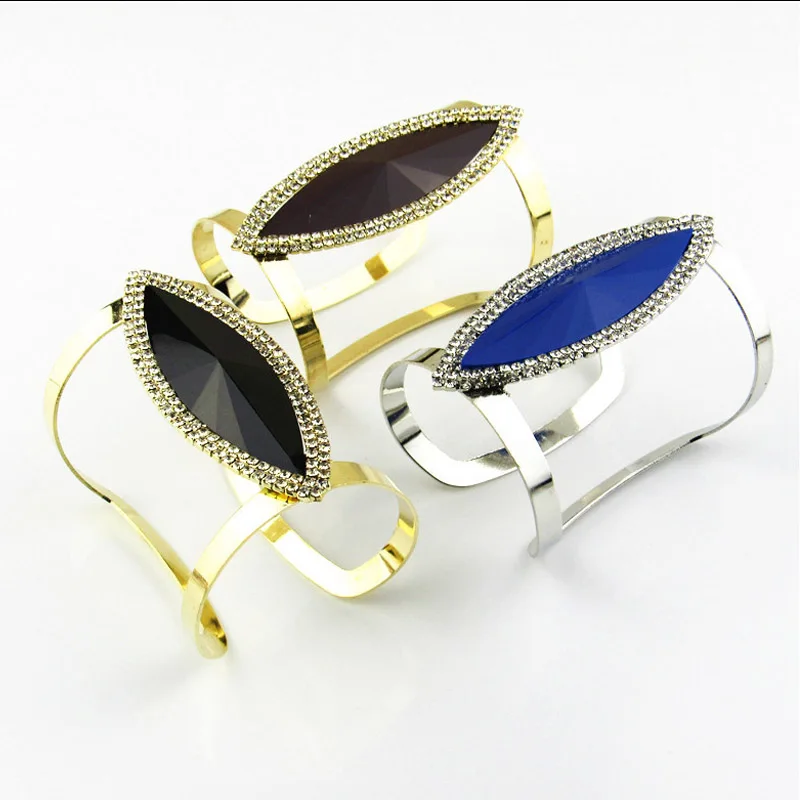 

LNRRABC Valentines Gift Resin Smooth Wide Opening Adjustable Open New Fashion Metal Bangle Wide Hollow Out Crystal Bracelet 1PC