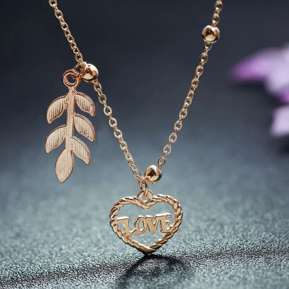 

Special Concise Love Letters Heart Pendant Necklace Women Factory Made Necklaces Classic Party Fashion Necklaces Gold Chain