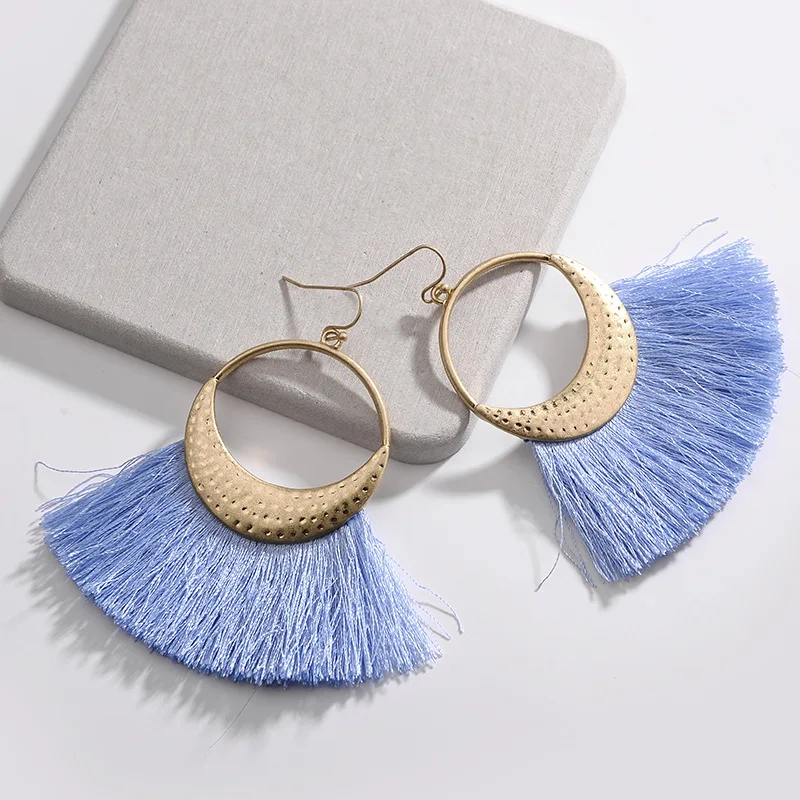 

Fashion Jewelry Moon Gold Drop Dangle Earring For Women Ethnic Bohemia Fringe Tassel Statement Hook Earring Weddring Party Gift