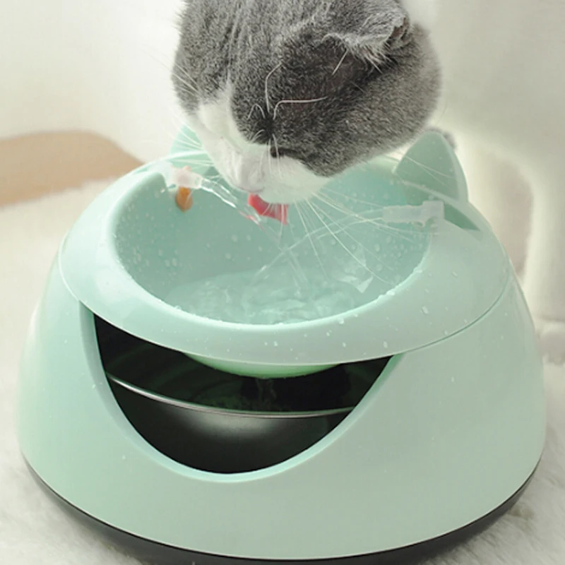 

1pcs Pets Water Fountain for Cats Fountain Dogs Automatic Luminous USB Electric Water Dispenser Drinking Bowls for Pet