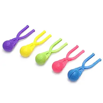 

Creative Plastic Soccer Shape Snowball Maker Kids Winter Outdoor Sports Snow Ball Making Mould Toys Tool