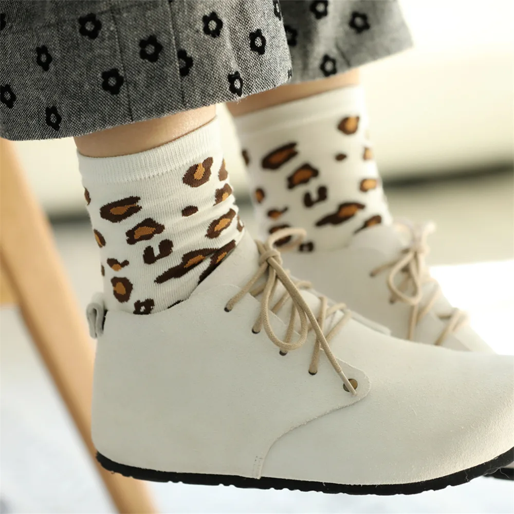 

Hot Fashion Leopard Cotton Women Socks Top Grade Quality High Street Funny Socks Spring Autumn Jacquard Creative Print Socks