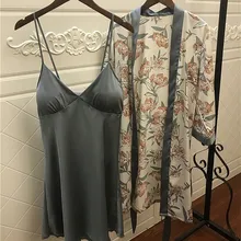 Мода Новая Весна Глубокий v-образный вырез сексуальное платье наборы для женщин цветочный принт спагетти ремень платье костюмы женские пижамы из двух частей