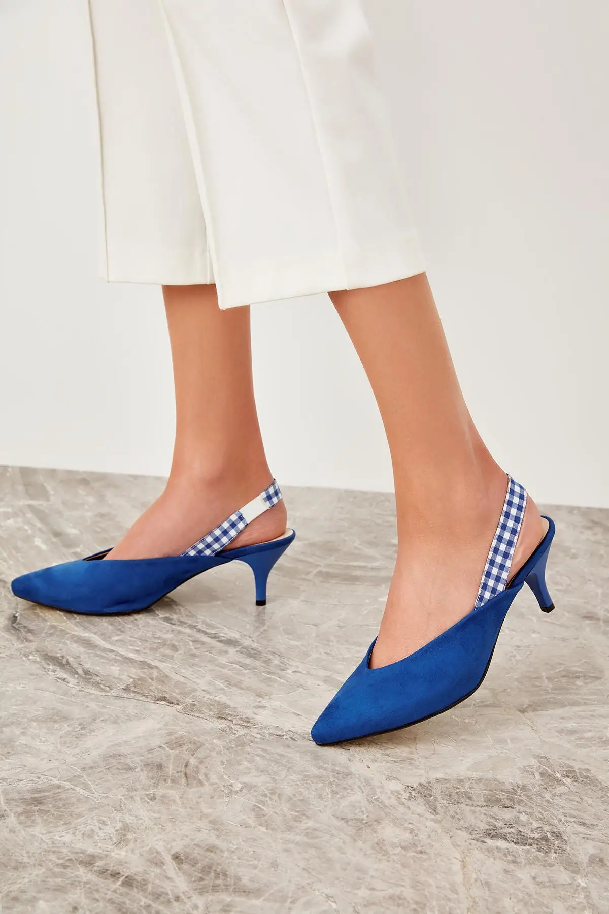

Trendyol Saks Suede Women 'S Heels Shoes TAKSS19AZ0023