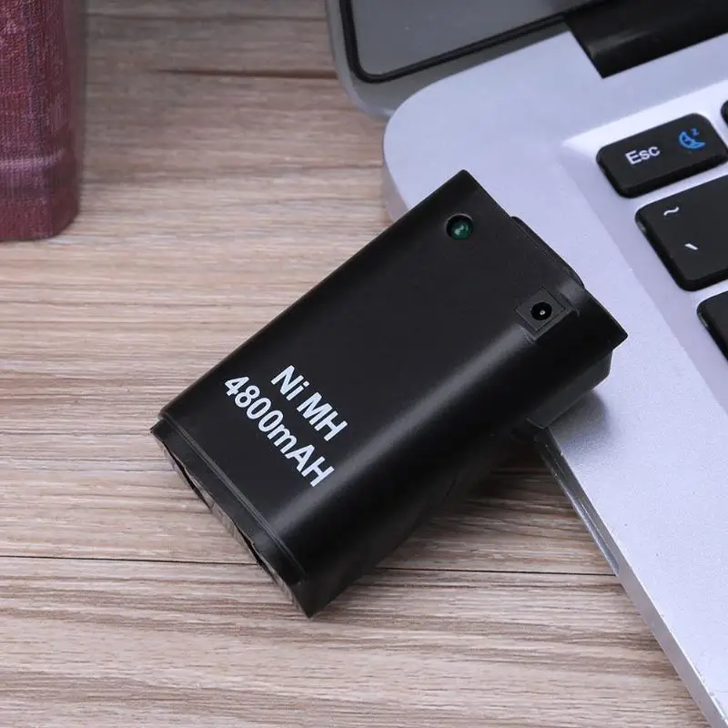 

4,800mAh Battery Pack+ Charger Cable for Xbox 360 Wireless Controller with Indicator Light Chargers