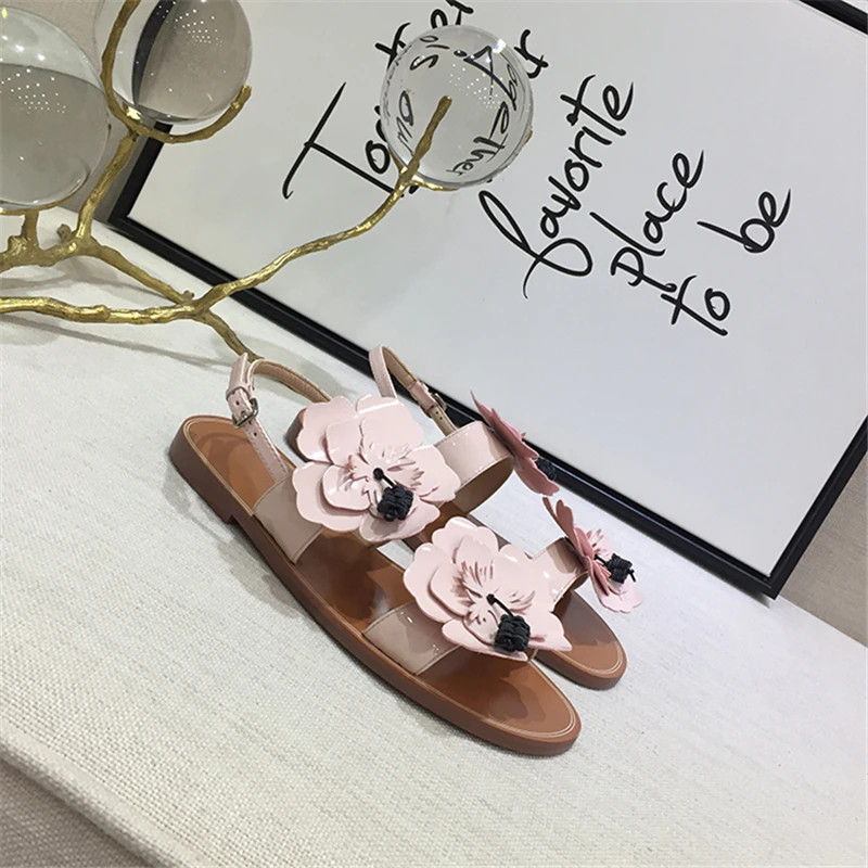 Décor Runwnay Femmes as Verni En Cuir Mode Show As Peep Sandales Starp Appartements Toe D'été Partie Show Fleur Chaussures Boucle Robe wq0Fxnx