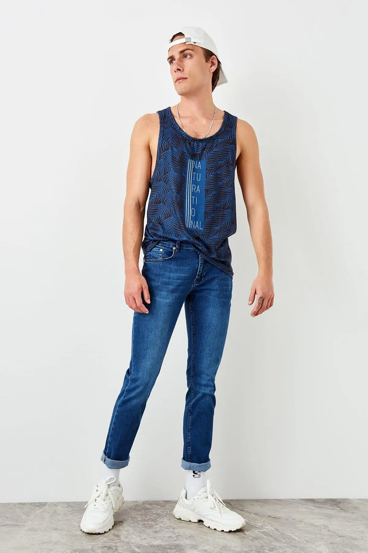 

Trendyol Indigo Male Skinny Jeans TMNSS19XQ0031