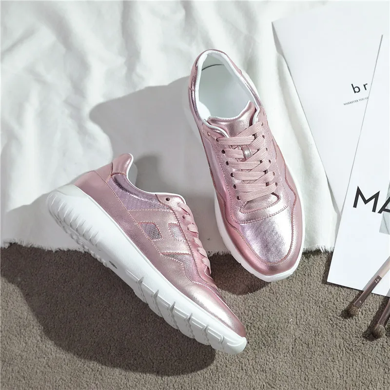 

19ss Mixed Color Leather Thick Bottom Casual Shoes Round Toe Lace Up Sport Court Sneakers Soft Flat Platform Running Woman Shoes