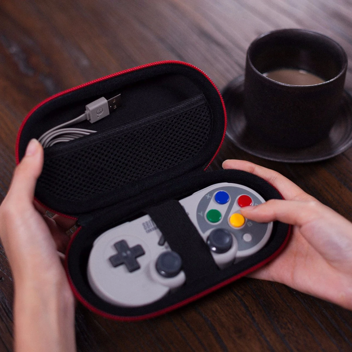 

Hard Bag For 8Bitdo Classic Handle Special Storage Box Hand-Held Waterproof Wearable EVA Protective Sleeve