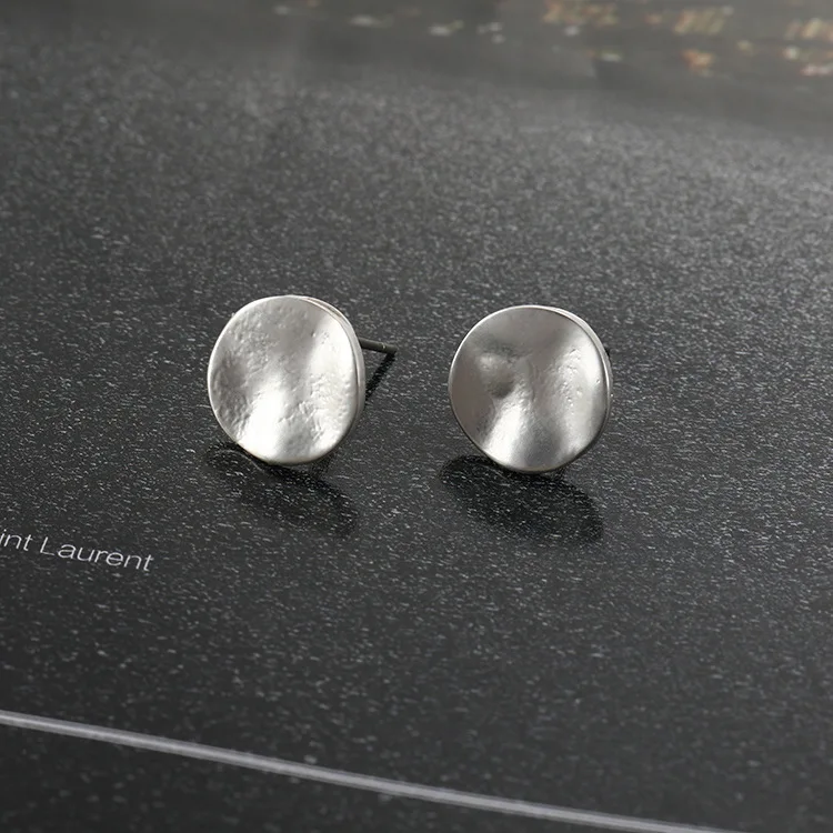 

Geometry Irregular Ear Nail Woman Korea Temperament Concise Personality Defence Allergy Joker Earring Product GUC704 weij boho