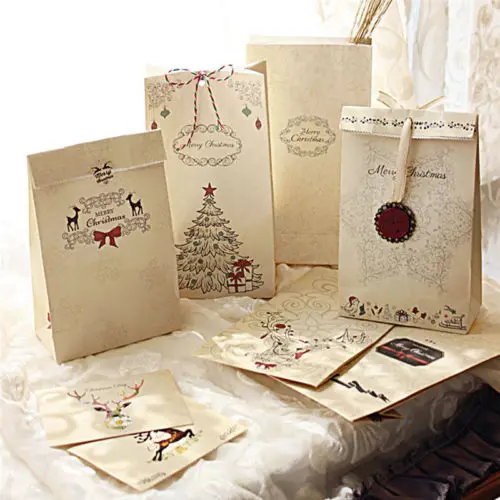 8 Pcs Kraft Paper Christmas Gift Bags Xmas Party Holiday Cookies Present Gift Bag Luxury Wedding