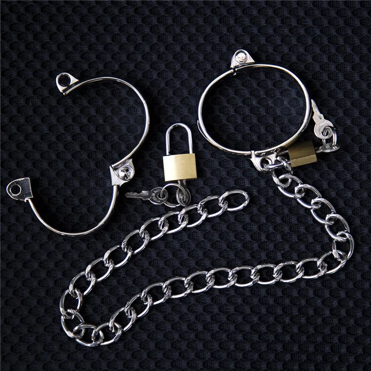 

Male Metal Binding Iron Chain Bind Hand Bring Lock Taste Alloy Handcuffs Hand Appliances Fund Shackles And Feet Shackles Toys