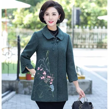

Autumn Winter Middle Aged Women Wool Blend Coat 2019 Long Sleeve Floral Embroidery Woolen Coat Female Turn-Down Collar Outwear