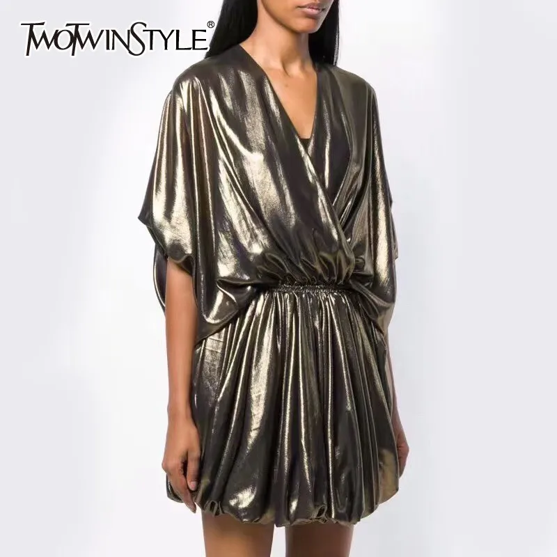 

TWOTWINSTYLE Sexy Playsuits Women V Neck High Waist Long Sleeve High Waist Loose Female Jumpsuit 2019 Spring Fashion Tide