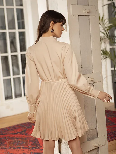 Платье C.H.I.C