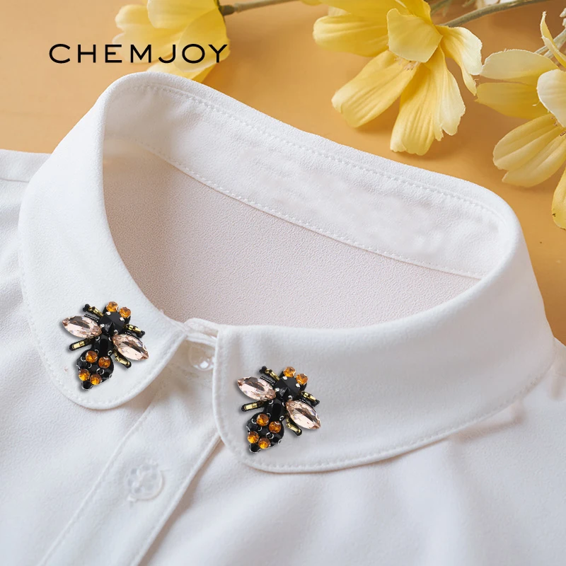 

Rhinestone Bee Beaded Patch for Clothing Sewing on Beading Applique Clothes Shoes Bags Decorative Crystal Patch DIY Apparel