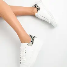 SOHO/белые, черные женские кроссовки со змеиным узором; дышащая обувь из вулканизированной кожи; женская повседневная обувь из искусственной кожи на платформе со шнуровкой; 12050