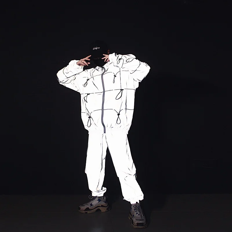 Spring New Jacket Men Fashion Solid Color Casual Reflective Jacket Man Streetwear Wild Hip Hop Loose Bomber Jacket Male Clothes Spring New Jacket Men Fashion Solid Color Casual Reflective Jacket Man Streetwear Wild Hip Hop Loose Bomber Jacket Male Clothes