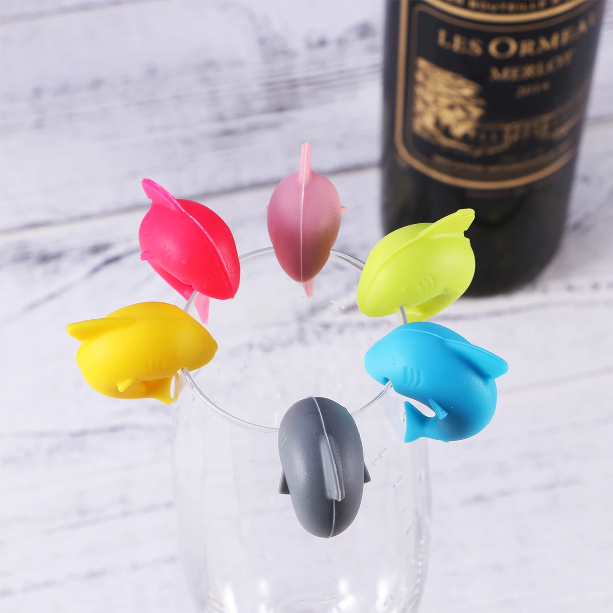 

12Pcs Silicone Wine Glass Marker Shark Label Party Wine Glass Bottle Drink Cup Markers Tags Wedding Party Decoration