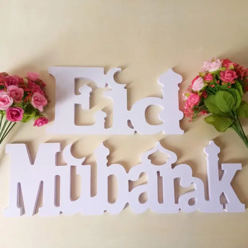 

White Table Center Decoration Wooden Eid Mubarak Letter Ornament For Lesser Bairam Festival