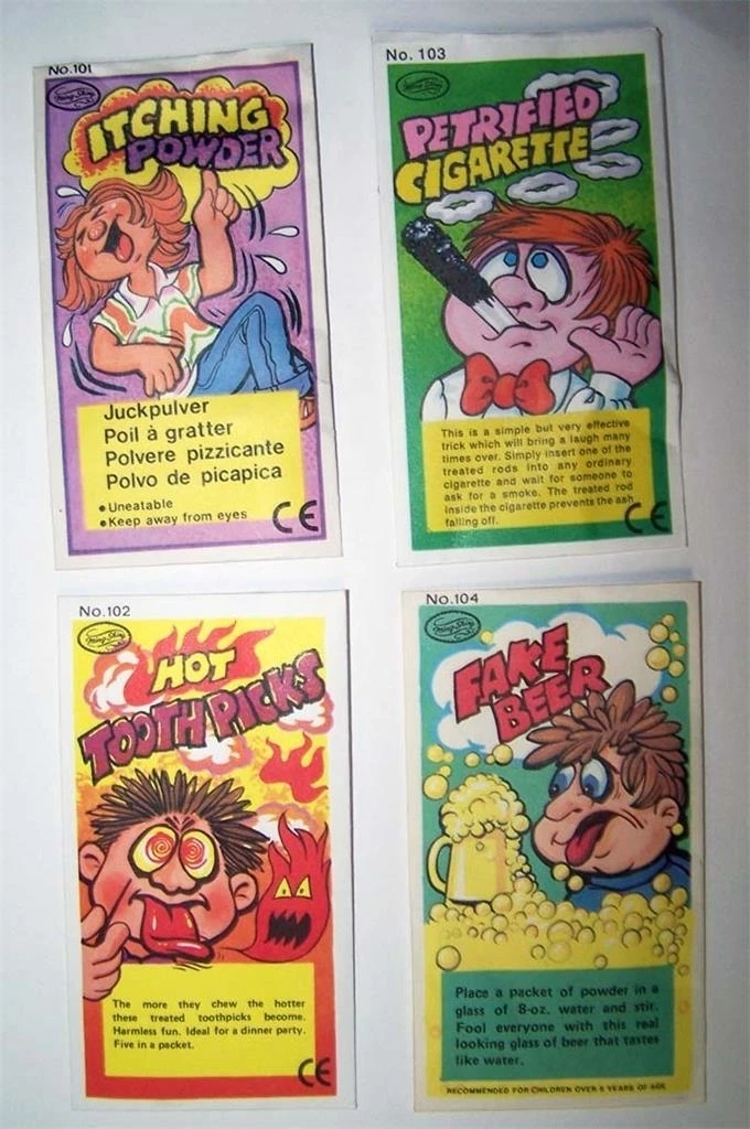 36 PIECES ASSORTED GAGS TRICKS PRANKS PRACTICAL JOKES DISPLAY nv65Gags & Practical Jokes