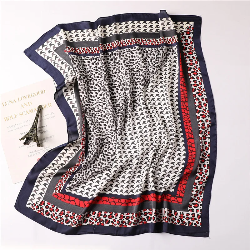 2019 New Women's Silk Scarf Square Female Shawls Wraps Leopard Print Small Office Scarf Hair Scarf Hijabs Scarf Foulard Bandana