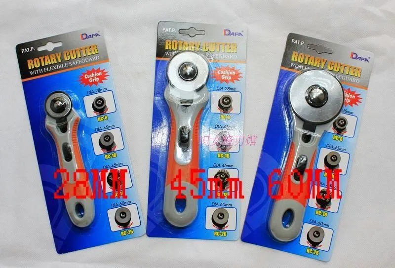 

45mm Rotary Cutter Set +10pcs Blades Fabric Circular Quilting Cutting Patchwork Leathercraft Sewing Tool Quilter Leather Cutter