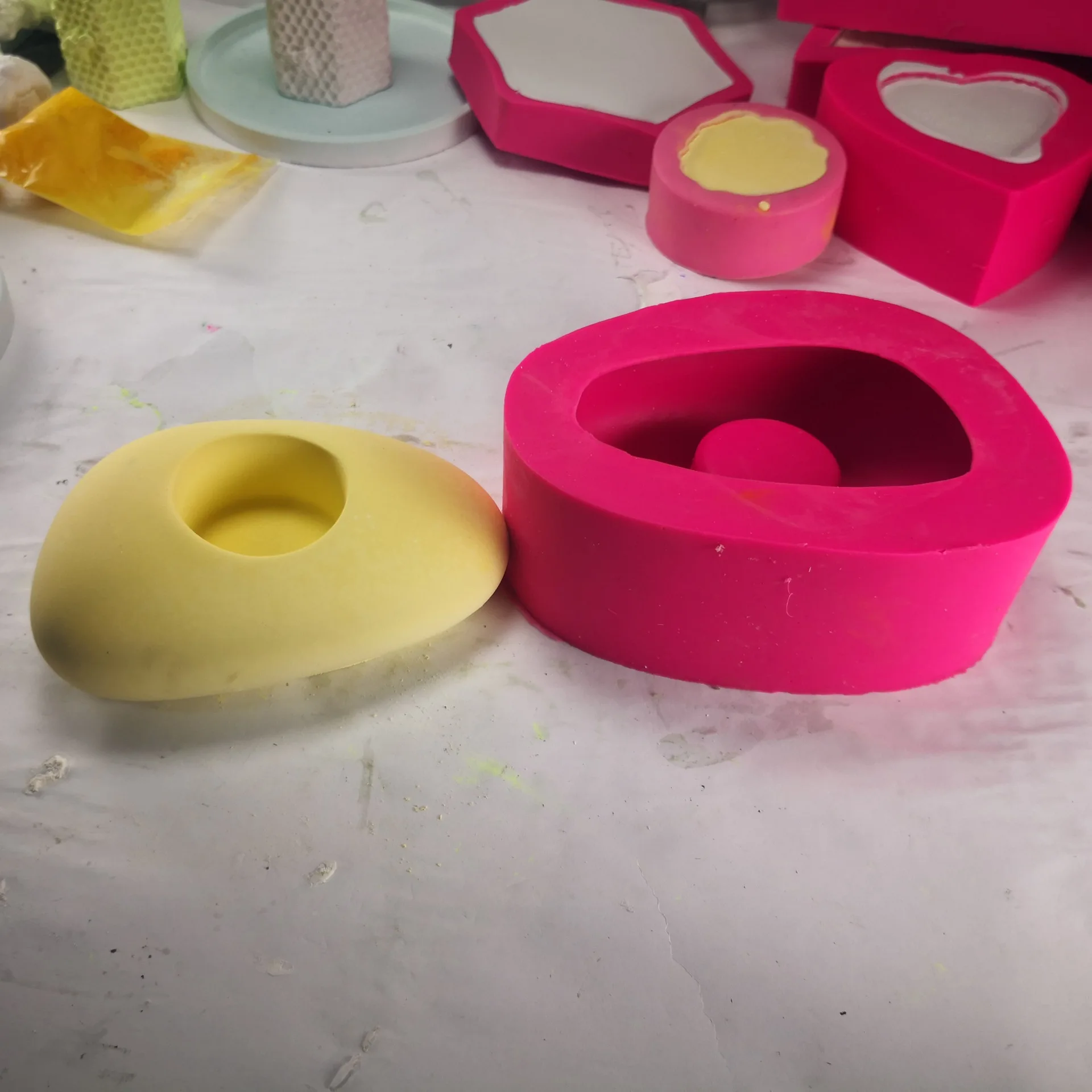 

Silicone Concrete Candle Holder Mould Wedding Decoration Bar Silicone Molds DIY Handmade Flower Pot Candlestick Mold