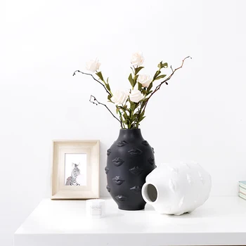 

American Creative Design Planter 3D Lips White Nordic Ceramic Decorative Vase Plant Art Flower Pots Holder Garden