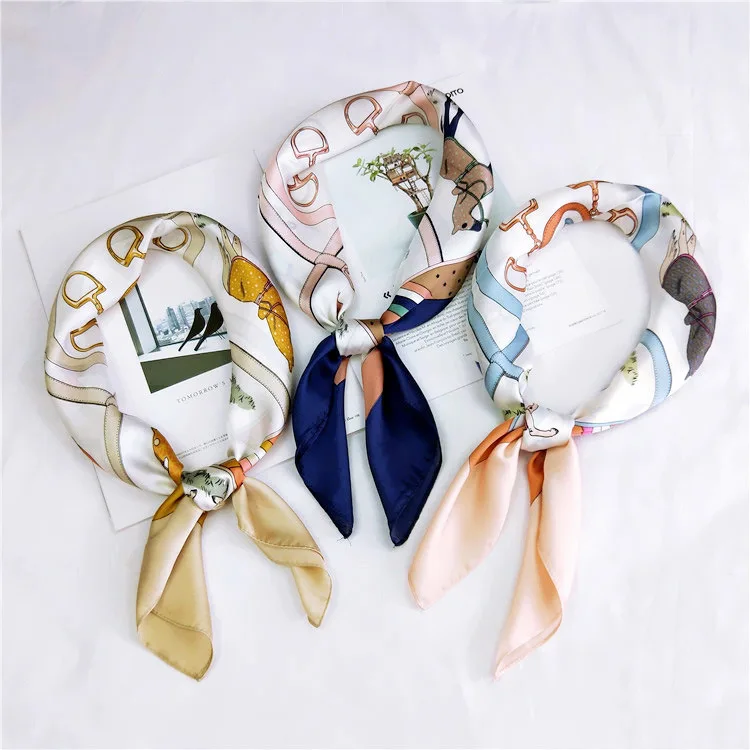 

2019 New Women Bandana 70*70cm Scarf Women Horse Printed Handkerchief Foulard Shawls And Wraps Full Dress Bufanda Mujer