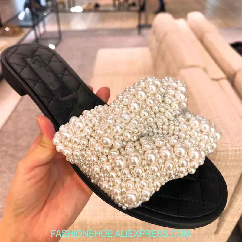 

Fashion 2019 Design Pearl Beading Women Slippers Sweet Summer Sandals Women Casual Flats Slip On Outside Slides Sandalias Mujer