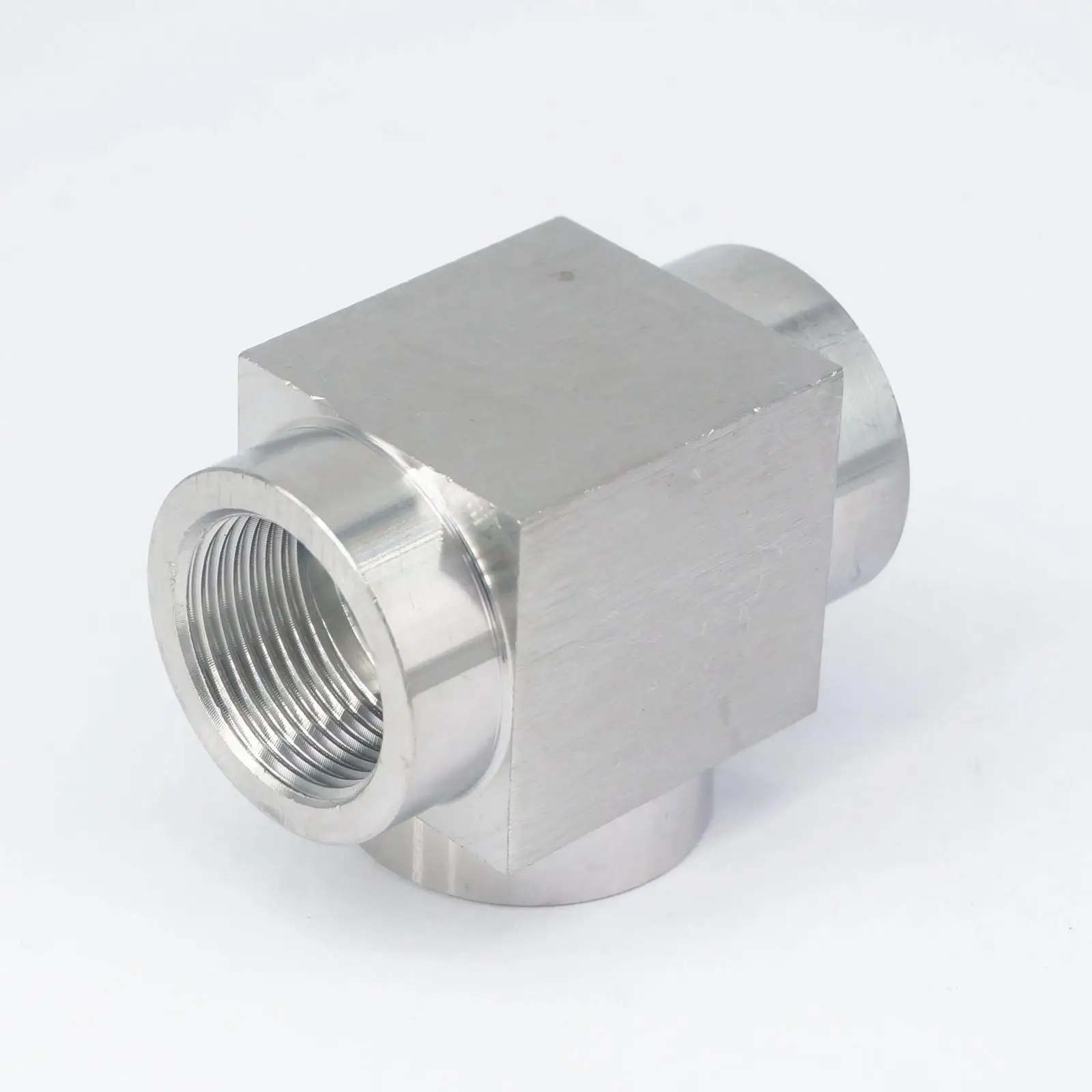 Равный 3/4 &quotBSP Женский тройник с резьбой 3 способа 304 фитинги из нержавеющей стали