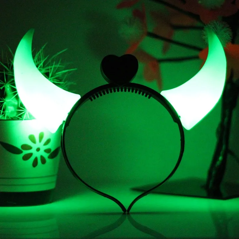 

1pcs / Horn Headband Luminous Headwear LED Flash Light Devil for Halloween Concert Performance Party Wedding Toys Headdress