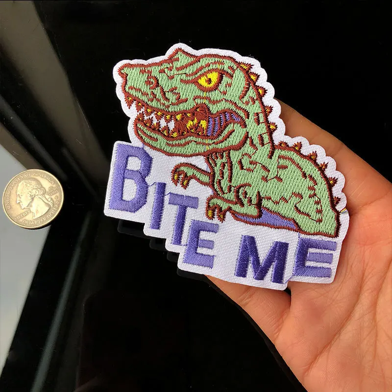 Забавные нашивки с надписью Bite Me для одежды железные аппликацией в виде