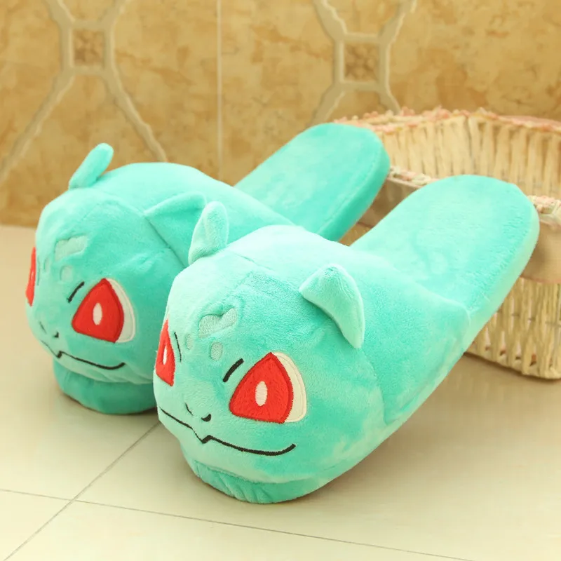 

2019 Hot Cartoon Bulbasaur Plush Slippers Cute Anime Invierno Felpa Unisex Home Indoor Warm Fluffy Cartoon Shoes