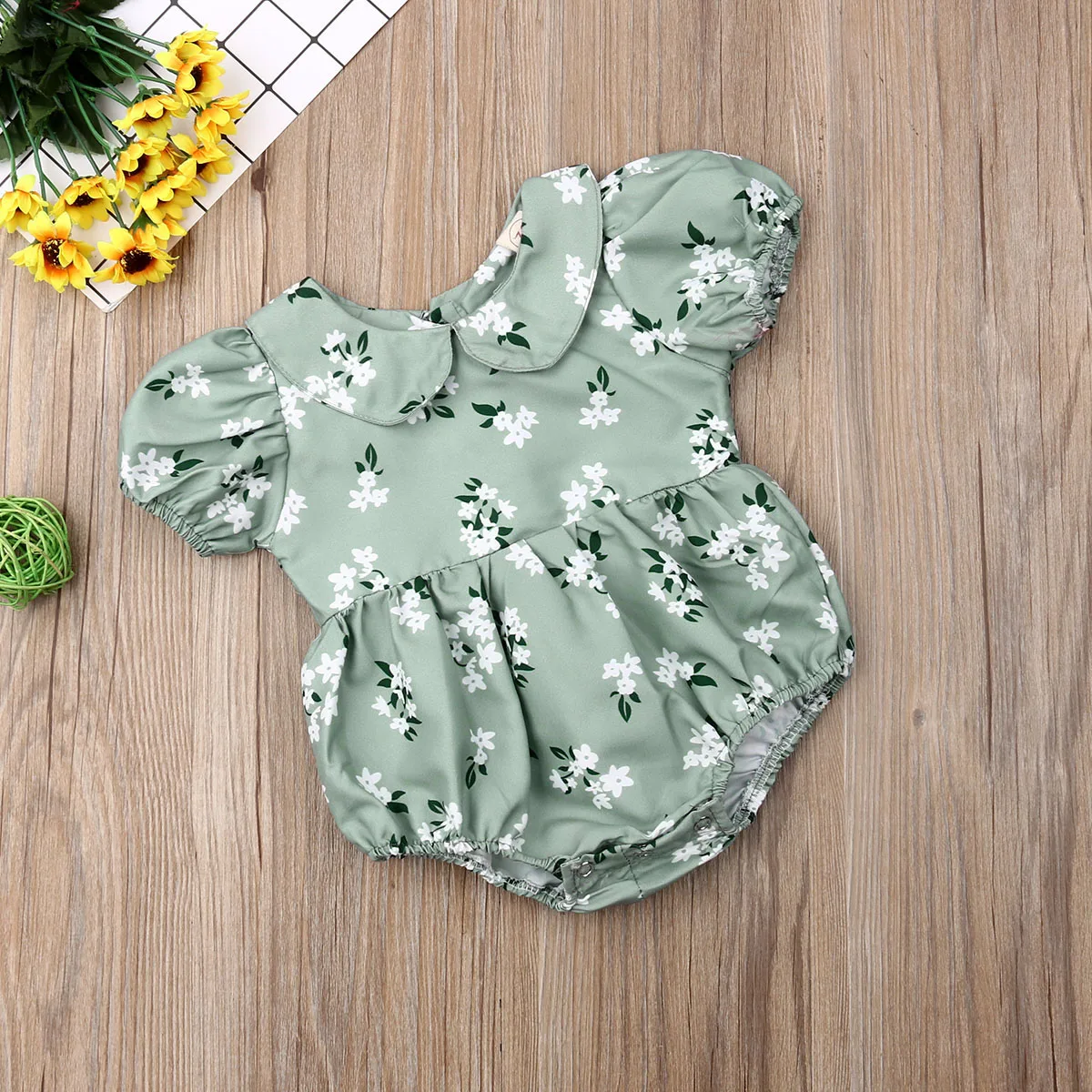 Летняя одежда для малышей для новорожденных Комбинезоны для маленьких девочек одежда Питер Пэн воротник цветок Комбинезон Боди Наряды
