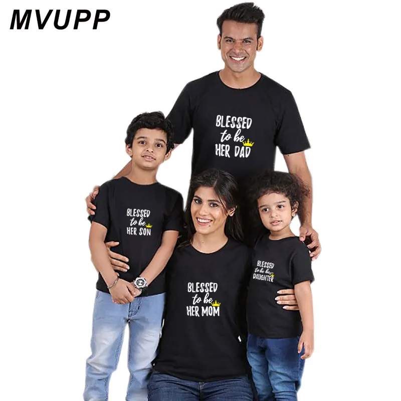 

Blessed to be her son Print family looks matching cotton clothes outfits mother daughter tshirt daddy mommy and me baby clothing