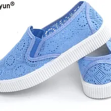 Г. летние женские туфли на плоской платформе женские удобные дышащие милые туфли на плоской подошве женская повседневная обувь с кружевным узором 66