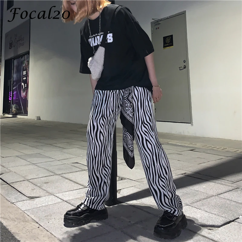 Женские прямые брюки Focal20 Harajuku с принтом зебры свободные черные и белые высокой