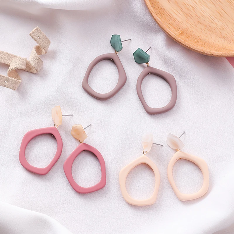 

Trendy Irregular Marble Contrast Earrings Candy Color White Acrylic Pendant dangler Geometric Earrings Girls Fashion Jewelry