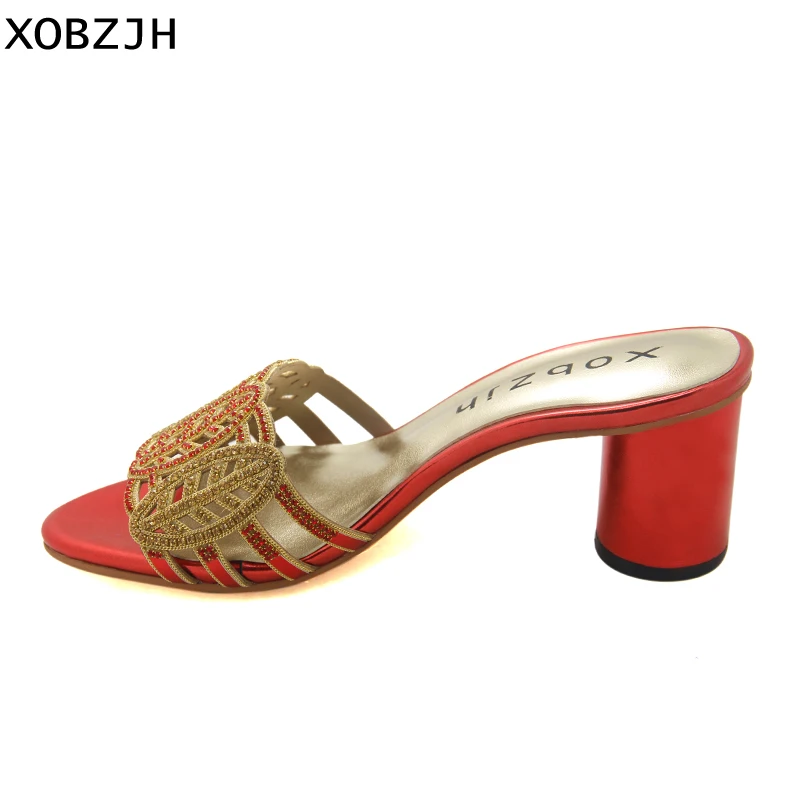 XOBZJH/Женская обувь новинка 2019 года Роскошные Красные босоножки со стразами на