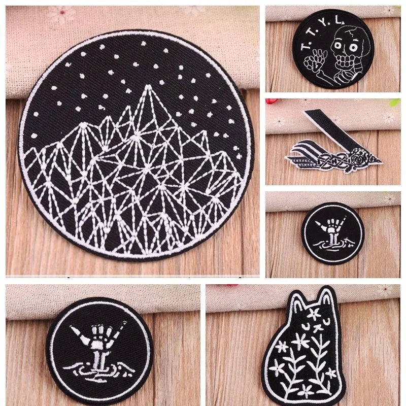 

Black Stripe Cats Embroidery Patches Iron On Skull Finger Appliques 3D DIY Starry Sky Decoration Clothes Coat Bags Stickers