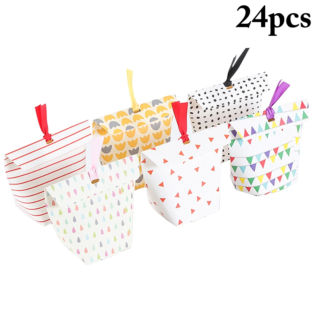 

24Pcs Korean Version Of The Creative Wedding Candy Gift Box Custom Wedding Supplies Box Multiple Patterns