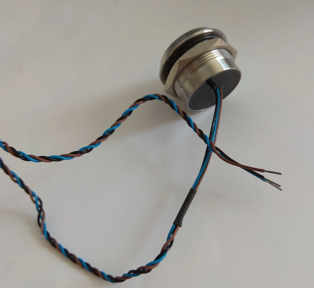 

Stainless Steel IP68 Waterproof 25mm 5V DC GREEN piezo switch with latching Fixation function