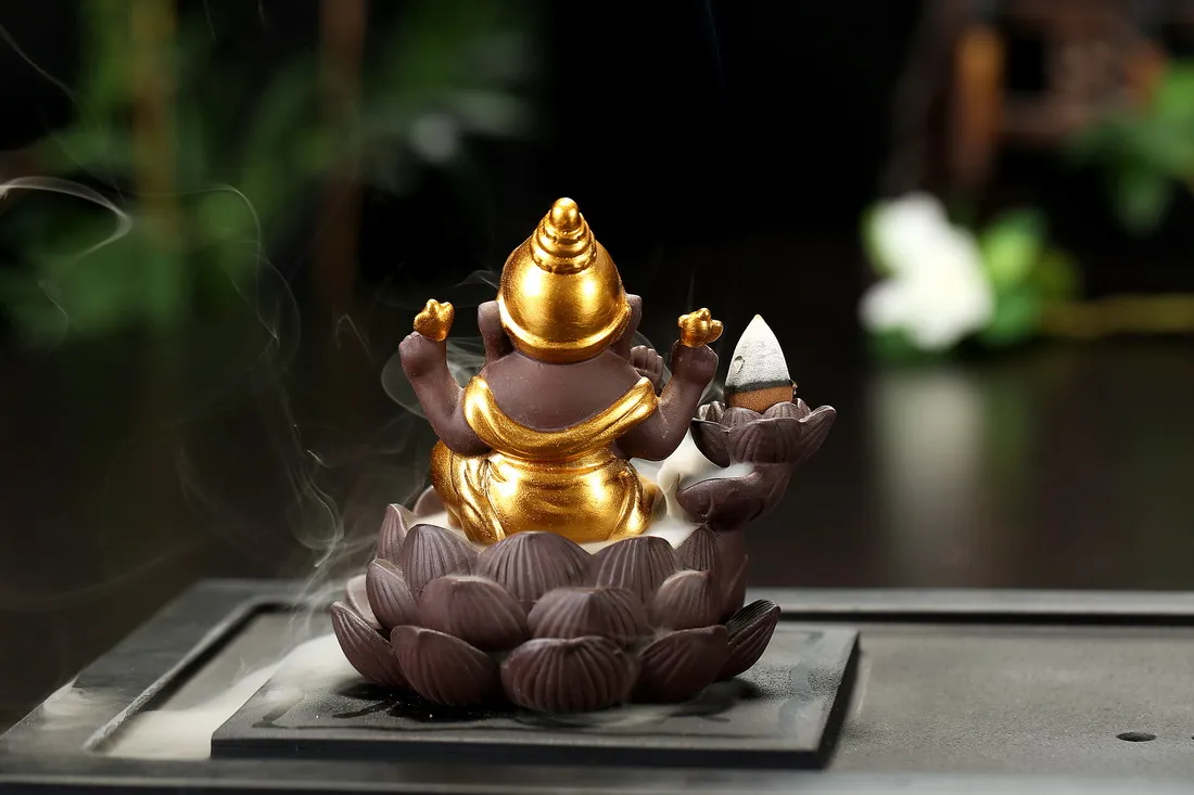 Günstige Indien Herr Ganesha Weihrauch Brenner Rückfluss Weihrauch Kegel Räuchergefäß Halter Büro Schreibtisch Wohnkultur Teehaus Ornament Buda Decorativo