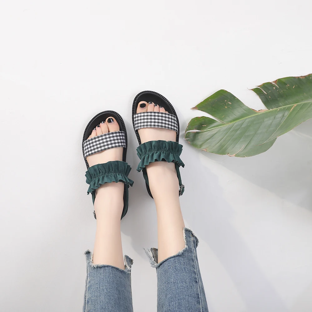 

2019 New wild thick-bottomed muffin simple open toe large size women's sandals Female trends casual Korean version sandalias