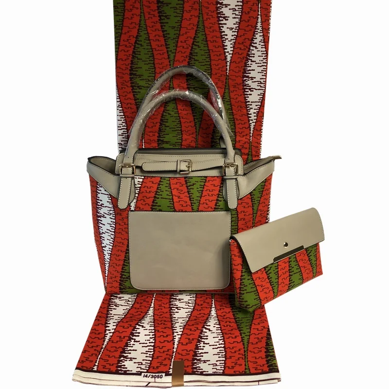 

High Quality Wax Prints Fabric And 2Pcs Bag Set Most Popular African Woman Wax Bag With Fabric Mtaching Set For Party Usage